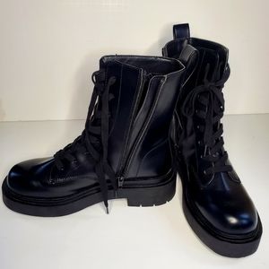 Women's boots